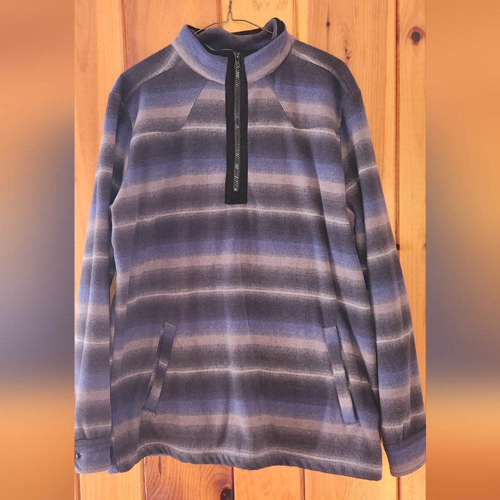 Outback Trading Company Medium Fleece Pullover